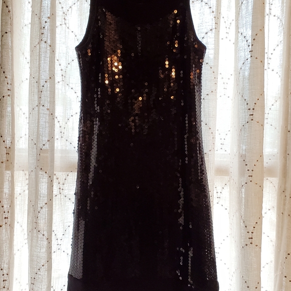 Dress sequins - Picture 3 of 3